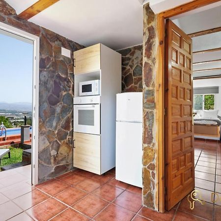 Casa De 2 Dormitorios Con Piscina Privada Y Desayuno Incluido En Alhaurin Alhaurín de la Torre Dış mekan fotoğraf