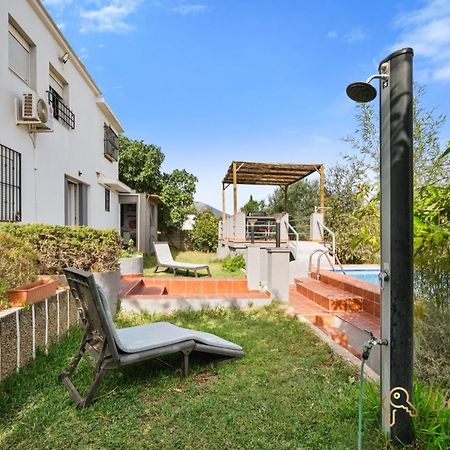 Casa De 2 Dormitorios Con Piscina Privada Y Desayuno Incluido En Alhaurin Alhaurín de la Torre Dış mekan fotoğraf