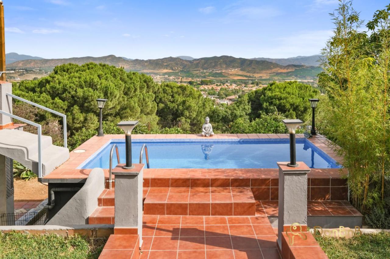 Casa De 2 Dormitorios Con Piscina Privada Y Desayuno Incluido En Alhaurin Alhaurín de la Torre Dış mekan fotoğraf